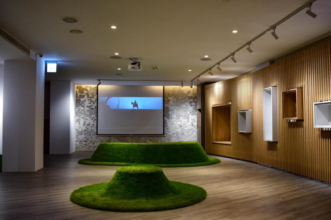 Talmud Business Hotel - Zhongshan Тайчжун Экстерьер фото
